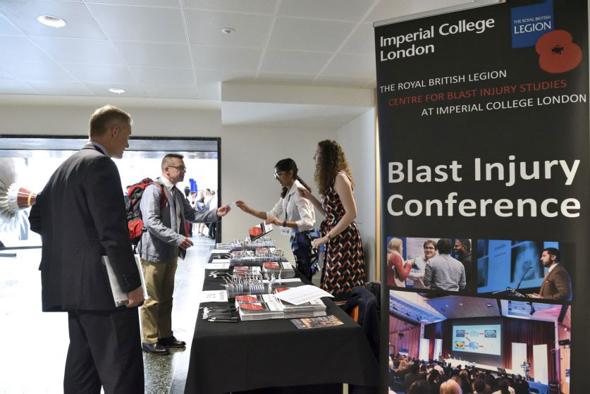 Dr. Reifman presented ‘Effects of animal orientation on brain responses to primary blast’ & ‘Potential cause of primary, blast-induced brain injury: direct vs. indirect mechanisms’ at the 2019 Blast Injury Conference. (Photo credit: www.blastinjury.org.uk)